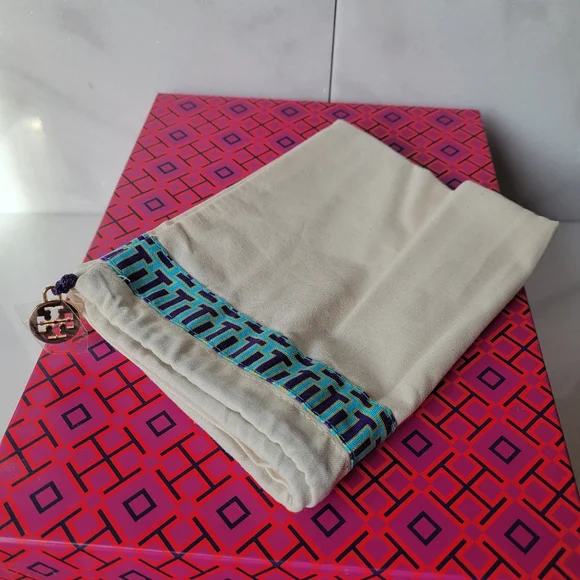 Tory Burch Perf Gladiator Wedge Sandle - Picture 3 of 7